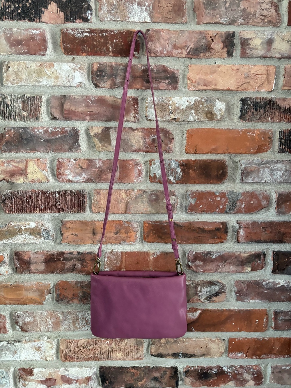 Madewell Purple The Puff Leather Crossbody Purse NWT - Picture 2 of 9